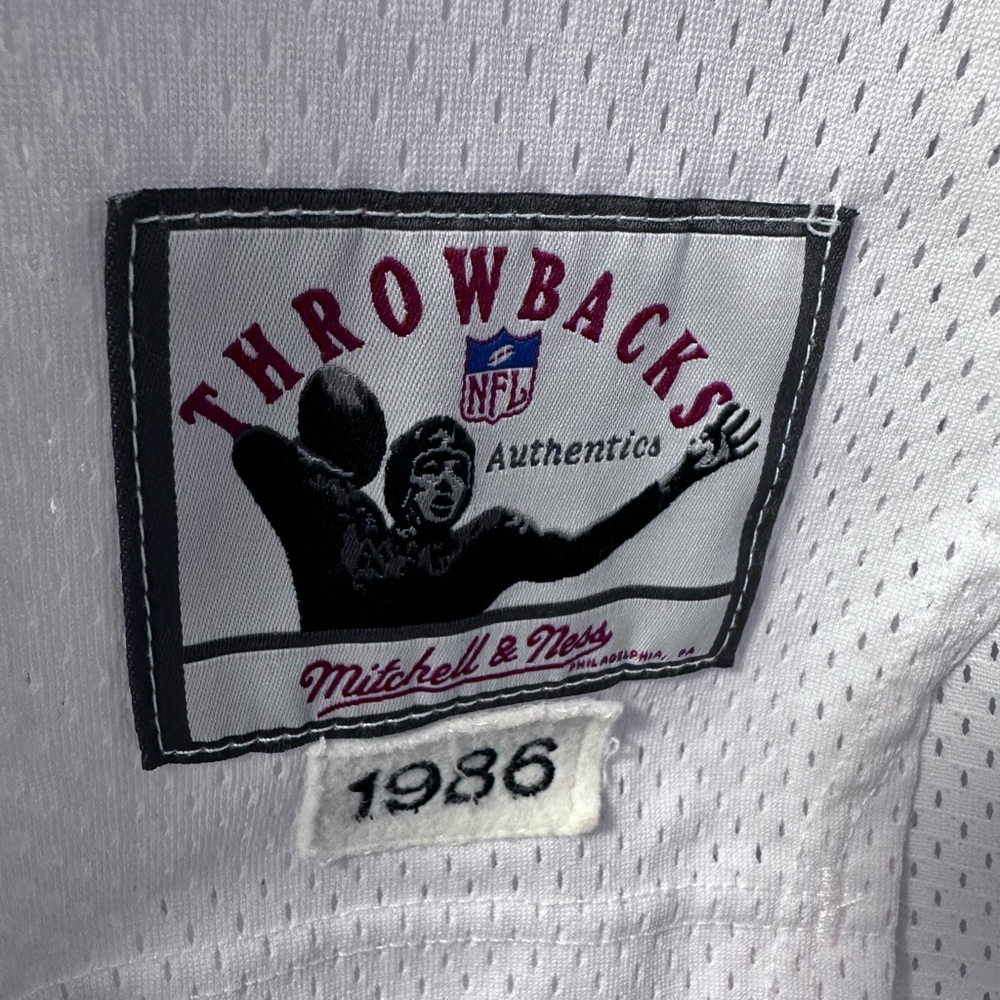 NFL NEW GIANTS LAWRENCE TAYLOR NEW GIANTS JERSEY - Picture 5 of 7